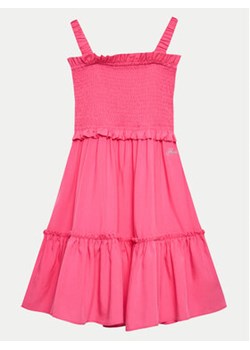 Guess Sukienka codzienna J4GK27 WG5S2 Różowy Regular Fit ze sklepu MODIVO w kategorii Sukienki dziewczęce - zdjęcie 171039057