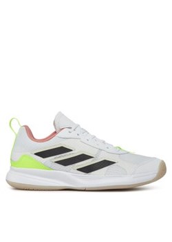 adidas Buty Avaflash Low Tennis IG9544 Biały ze sklepu MODIVO w kategorii Buty sportowe damskie - zdjęcie 171039318