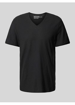 T-shirt z dekoltem w serek ze sklepu Peek&Cloppenburg  w kategorii T-shirty męskie - zdjęcie 171149536