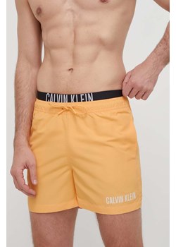 Calvin Klein szorty kąpielowe kolor pomarańczowy ze sklepu ANSWEAR.com w kategorii Kąpielówki - zdjęcie 171152369