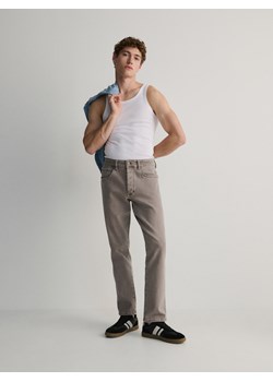 Reserved - Jeansy regular - beżowy ze sklepu Reserved w kategorii Jeansy męskie - zdjęcie 171156359