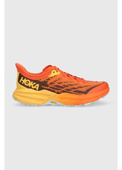 Hoka buty do biegania Speedgoat 5 1123157 kolor pomarańczowy ze sklepu ANSWEAR.com w kategorii Buty sportowe męskie - zdjęcie 171158885