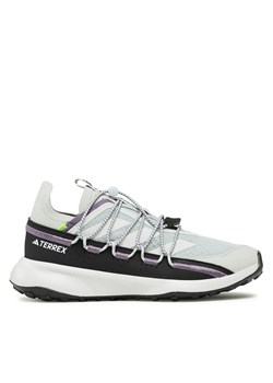 Trekkingi adidas Terrex Voyager 21 Travel Shoes IF7429 Szary ze sklepu eobuwie.pl w kategorii Buty sportowe damskie - zdjęcie 171170128