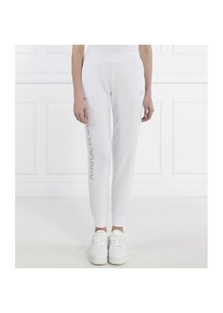 EA7 Spodnie dresowe | Regular Fit ze sklepu Gomez Fashion Store w kategorii Spodnie damskie - zdjęcie 171179329