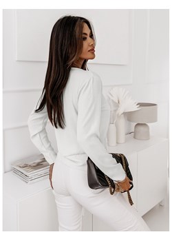 Elegancka bluzka z przekładanym dekoltem XARIA - biała ze sklepu magmac.pl w kategorii Bluzki damskie - zdjęcie 171184619