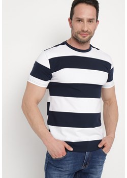 Granatowa Casualowa Koszulka z Krótkim Rękawem z Bawełny w Paski Benneli ze sklepu Born2be Odzież w kategorii T-shirty męskie - zdjęcie 171187179