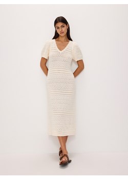 Reserved - Ażurowa sukienka midi - kremowy ze sklepu Reserved w kategorii Sukienki - zdjęcie 171188266