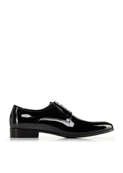Męskie buty derby z lakierowanej skóry proste ze sklepu WITTCHEN w kategorii Buty eleganckie męskie - zdjęcie 171189977