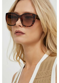 Guess okulary przeciwsłoneczne damskie kolor brązowy ze sklepu ANSWEAR.com w kategorii Okulary przeciwsłoneczne damskie - zdjęcie 171191088