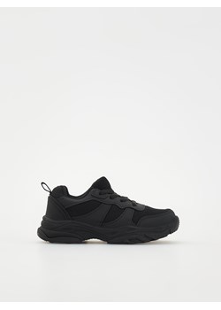 Reserved - Sneakersy na grubej podeszwie - czarny ze sklepu Reserved w kategorii Buty sportowe dziecięce - zdjęcie 171196668