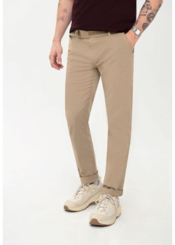 Spodnie chinosy, Regular Fit, R-MATTER ze sklepu Volcano.pl w kategorii Spodnie męskie - zdjęcie 171203835
