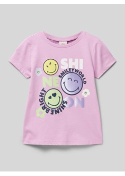 T-shirt z nadrukiem ze sloganem ze sklepu Peek&Cloppenburg  w kategorii Bluzki dziewczęce - zdjęcie 171206357
