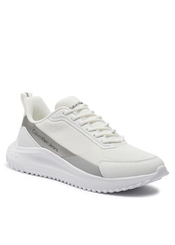 Sneakersy Calvin Klein Jeans Eva Runner Lowlaceup Mix In Mr YM0YM00906 Triple Bright White/Silver 0K4 ze sklepu eobuwie.pl w kategorii Buty sportowe męskie - zdjęcie 171214188