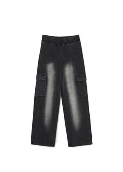 Cropp - Spodnie wide leg z kieszeniami cargo - czarny ze sklepu Cropp w kategorii Spodnie damskie - zdjęcie 171215867