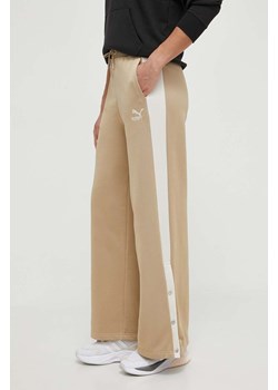 Puma spodnie dresowe T7 kolor beżowy z aplikacją 625025 ze sklepu PRM w kategorii Spodnie damskie - zdjęcie 171220739