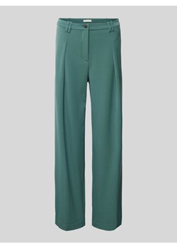 Spodnie materiałowe o rozkloszowanym kroju z zakładkami w pasie ze sklepu Peek&Cloppenburg  w kategorii Spodnie damskie - zdjęcie 171224235
