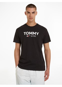 TOMMY JEANS Koszulka w kolorze czarnym ze sklepu Limango Polska w kategorii T-shirty męskie - zdjęcie 171225709