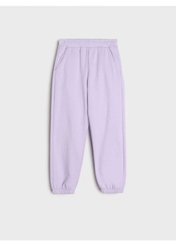 Sinsay - Spodnie dresowe - fioletowy ze sklepu Sinsay w kategorii Spodnie dziewczęce - zdjęcie 171227437