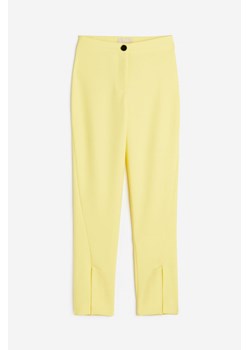 H & M - Spodnie z rozcięciem u dołu - Żółty ze sklepu H&M w kategorii Spodnie męskie - zdjęcie 171230308