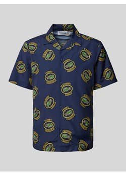 Koszula casualowa o kroju regular fit z nadrukiem z logo na całej powierzchni ze sklepu Peek&Cloppenburg  w kategorii Koszule męskie - zdjęcie 171245668