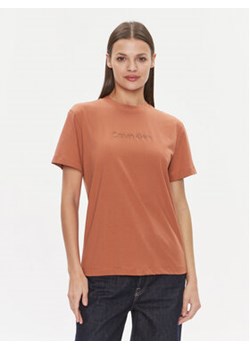 Calvin Klein T-Shirt Hero Logo K20K205448 Brązowy Regular Fit ze sklepu MODIVO w kategorii Bluzki damskie - zdjęcie 171255318