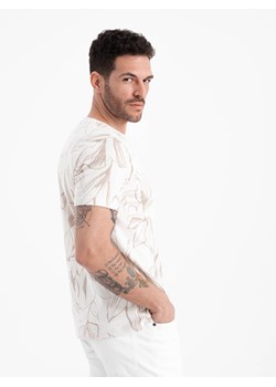 T-shirt męski fullprint w kontrastowe liście - jasnobeżowy V1 OM-TSFP-0180 ze sklepu ombre w kategorii T-shirty męskie - zdjęcie 171261108