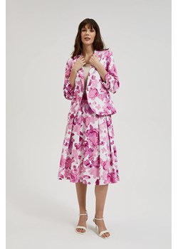 Rozkloszowana spódnica w kwiaty różowa ze sklepu Moodo.pl w kategorii Spódnice - zdjęcie 171263309