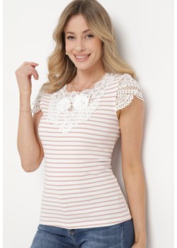 Różowy Bawełniany T-shirt w Paski z Koronkowymi Wstawkami Idamarie ze sklepu Born2be Odzież w kategorii Bluzki damskie - zdjęcie 171267746