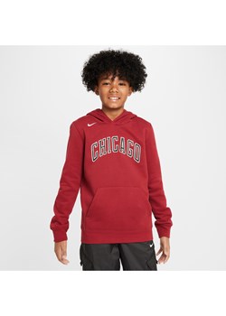 Dzianinowa bluza z kapturem dla dużych dzieci Nike NBA Chicago Bulls City Edition - Czerwony ze sklepu Nike poland w kategorii Bluzy chłopięce - zdjęcie 171297156