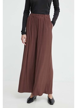 Samsoe Samsoe spodnie UMA damskie kolor brązowy szerokie high waist F21200187 ze sklepu PRM w kategorii Spodnie damskie - zdjęcie 171298406