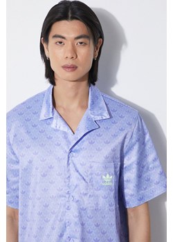 adidas Originals koszula Mono Satin męska kolor fioletowy relaxed IS2938 ze sklepu PRM w kategorii Koszule męskie - zdjęcie 171298585