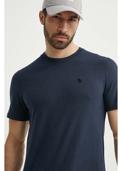 Fjallraven t-shirt Hemp Blend męski kolor granatowy z aplikacją F12600215 ze sklepu PRM w kategorii T-shirty męskie - zdjęcie 171299146
