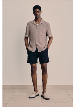 H & M - Lniane szorty Regular Fit - Czarny ze sklepu H&M w kategorii Spodenki męskie - zdjęcie 171299665
