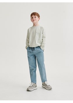 Reserved - Spodnie chino z efektem sprania - jasnoniebieski ze sklepu Reserved w kategorii Spodnie chłopięce - zdjęcie 171315776