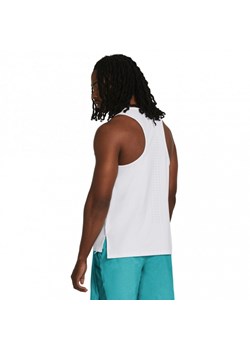 Męski top do biegania Under Armour UA Launch Elite Singlet - biały ze sklepu Sportstylestory.com w kategorii T-shirty męskie - zdjęcie 171316599