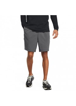 Męskie spodenki treningowe Under Armour UA Unstoppable Vented Short - szare ze sklepu Sportstylestory.com w kategorii Spodenki męskie - zdjęcie 171316727
