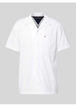 Koszula casualowa o kroju regular fit z wyhaftowanym logo ze sklepu Peek&Cloppenburg  w kategorii Koszule męskie - zdjęcie 171317137