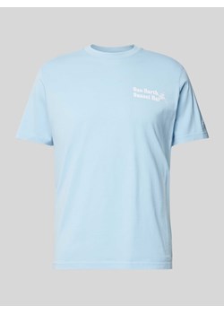 T-shirt z nadrukiem ze sloganem ze sklepu Peek&Cloppenburg  w kategorii T-shirty męskie - zdjęcie 171319517