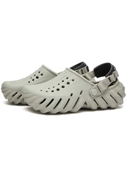 Crocs Chodaki &quot;Echo&quot; w kolorze szarym ze sklepu Limango Polska w kategorii Klapki damskie - zdjęcie 171320727