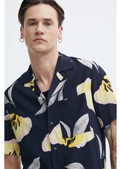 HUGO koszula męska kolor granatowy regular 50515364 ze sklepu ANSWEAR.com w kategorii Koszule męskie - zdjęcie 171323448