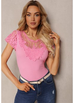 Różowy T-shirt Ozdobiony Koronkowymi Wstawkami Brines ze sklepu Renee odzież w kategorii Bluzki damskie - zdjęcie 171327909