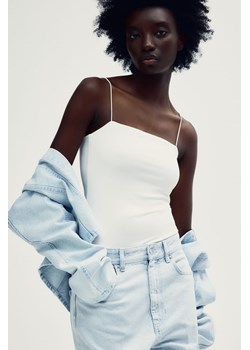 H & M - Body na wąskich ramiączkach - Biały ze sklepu H&M w kategorii Bluzki damskie - zdjęcie 171337098