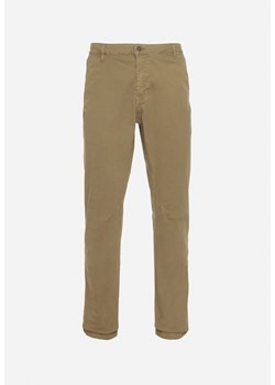 Ciemnobeżowe Bawełniane Spodnie Regular z Kieszeniami Anrodea ze sklepu Born2be Odzież w kategorii Spodnie męskie - zdjęcie 171354707