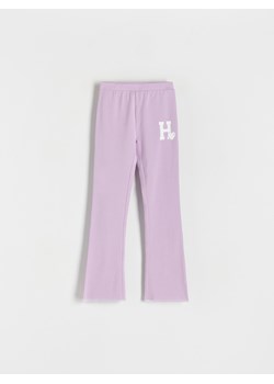 Reserved - Spodnie flare - lawendowy ze sklepu Reserved w kategorii Spodnie dziewczęce - zdjęcie 171356038