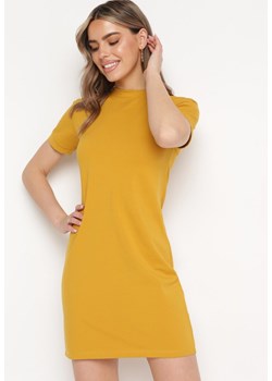 Żółta Bawełniana Sukienka T-shirtowa o Dopasowanym Kroju Maristar ze sklepu Born2be Odzież w kategorii Sukienki - zdjęcie 171358155