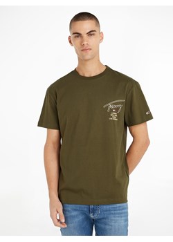 TOMMY JEANS Koszulka w kolorze oliwkowym ze sklepu Limango Polska w kategorii T-shirty męskie - zdjęcie 171365545