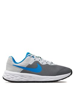 Buty Nike Revolution 6 Nn (GS) DD1096 008 Cool Grey/Photo Blue ze sklepu eobuwie.pl w kategorii Buty sportowe dziecięce - zdjęcie 171379769
