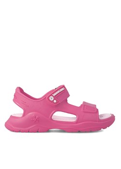 Sandały Biomecanics 232290 Pink F ze sklepu eobuwie.pl w kategorii Sandały dziecięce - zdjęcie 171403096