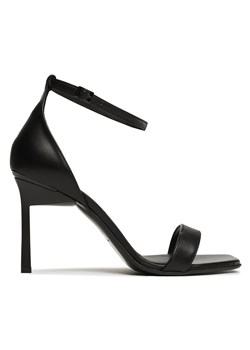 Sandały Calvin Klein Geo Stiletto Sandal 90Hh HW0HW01610 Ck Black BEH ze sklepu eobuwie.pl w kategorii Sandały damskie - zdjęcie 171403768