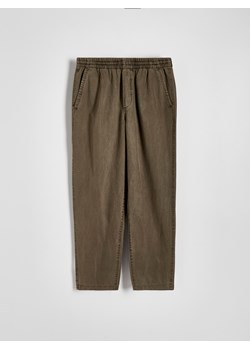 Reserved - Spodnie jogger - ciemnozielony ze sklepu Reserved w kategorii Spodnie męskie - zdjęcie 171425997